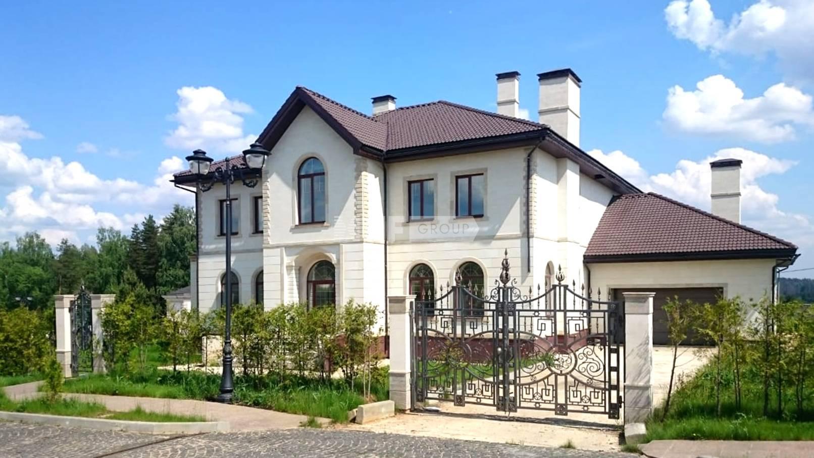 «Шато Соверен» (Chateau Souverain)