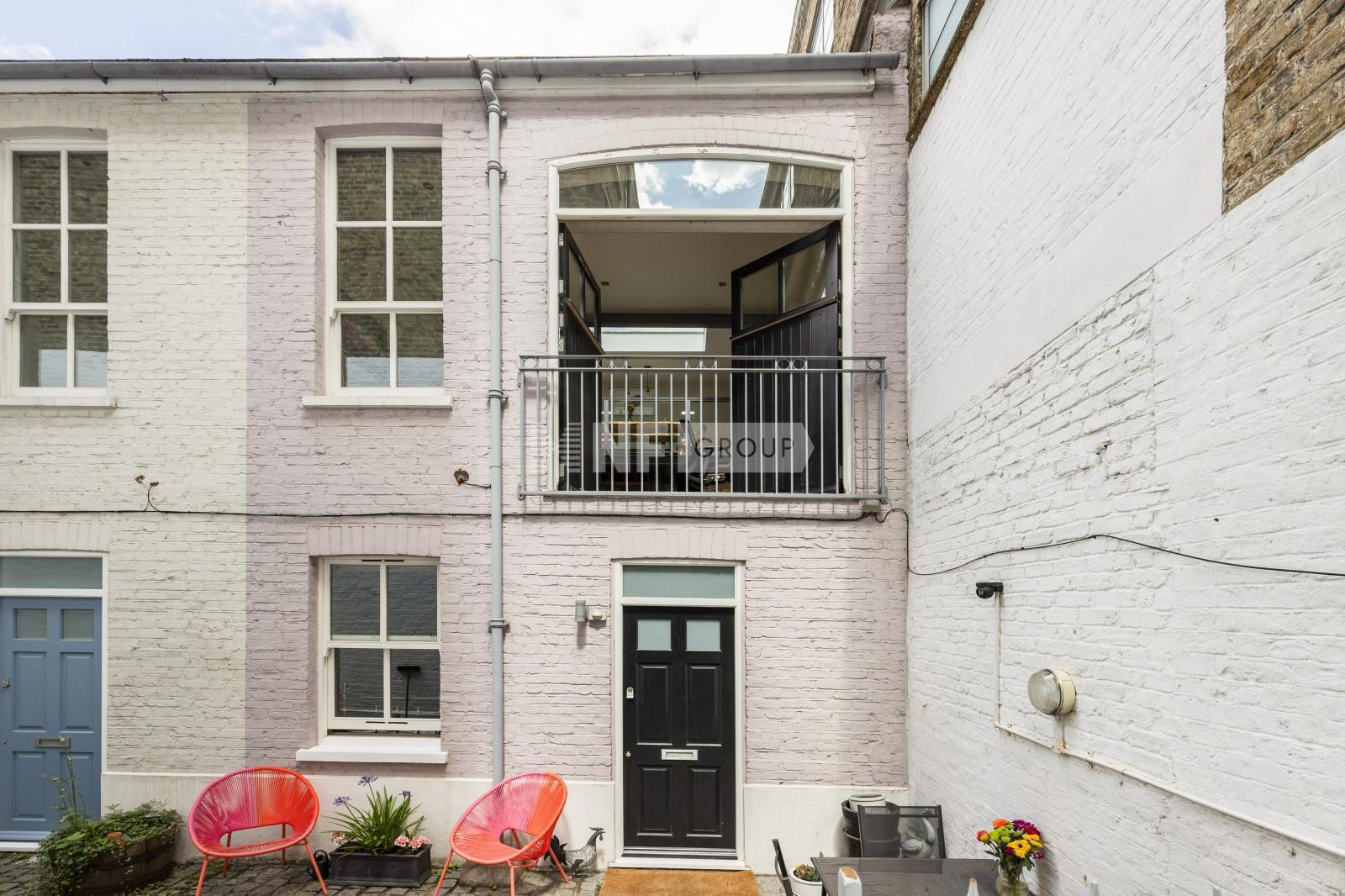 Вилла в Imperial Mews, London, SW9