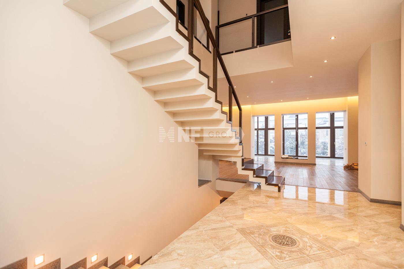 «Монолит» (Monolit)