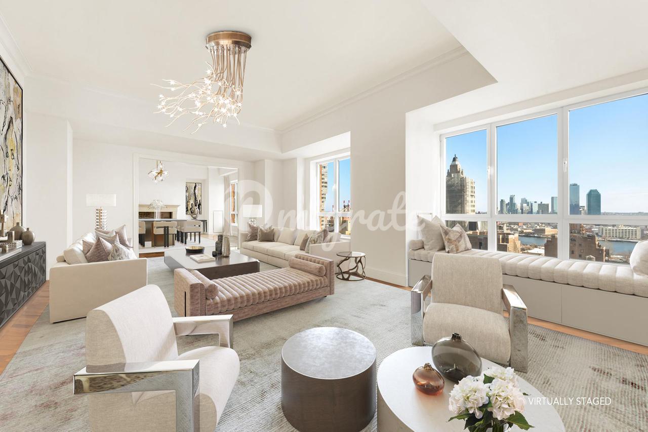 Кондоминиум в The Beekman Regent, 351 E 51ST ST, PH8 - Turtle Bay, New York