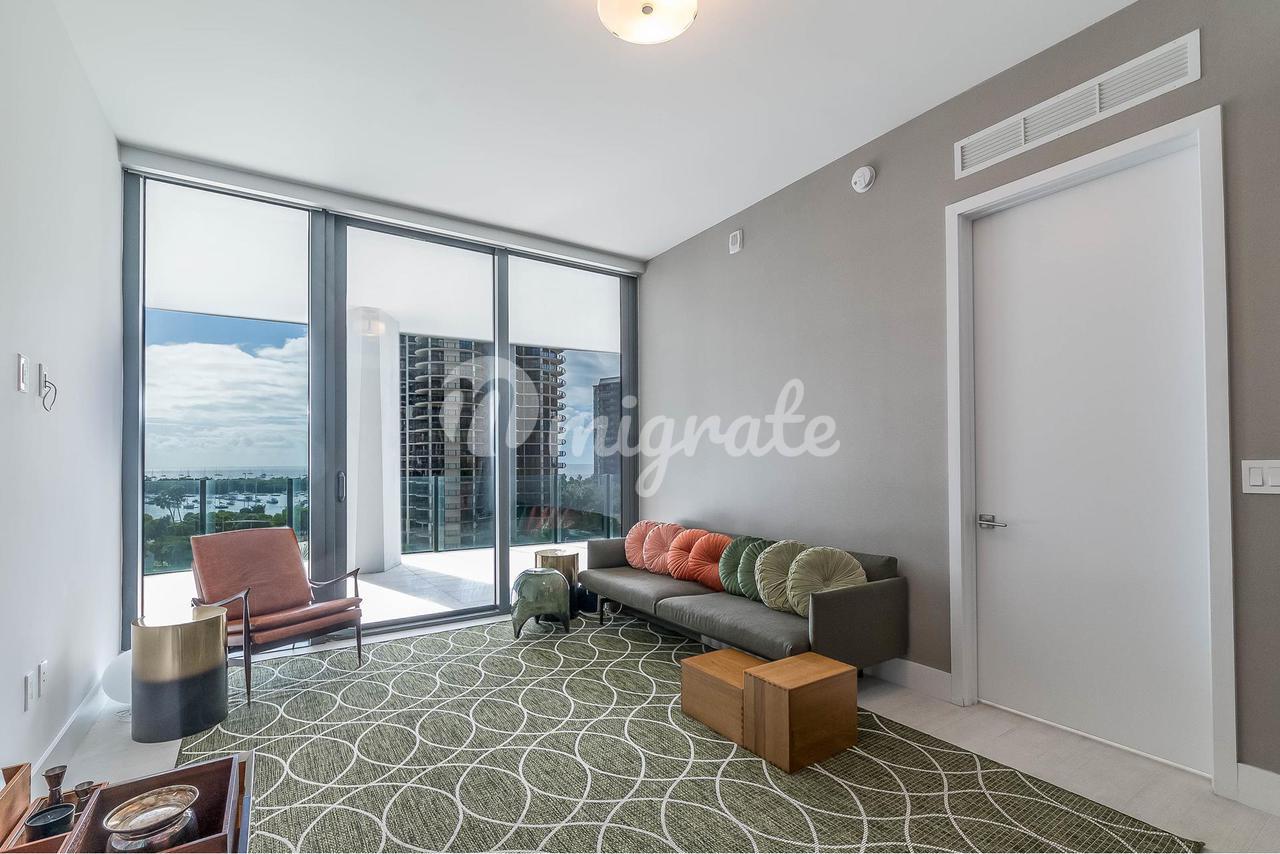 Кондоминиум в 2831 S Bayshore Dr , 702 - Miami, Florida