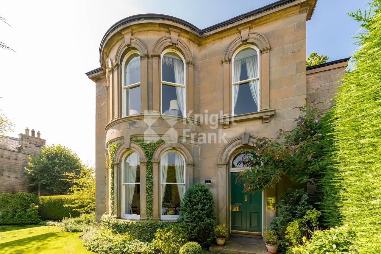 Продажа - Вилла в Mayfield Gardens, Edinburgh, EH9 - в Эдинбурге в  Великобритании, цена € 1 497 309 | KF.expert