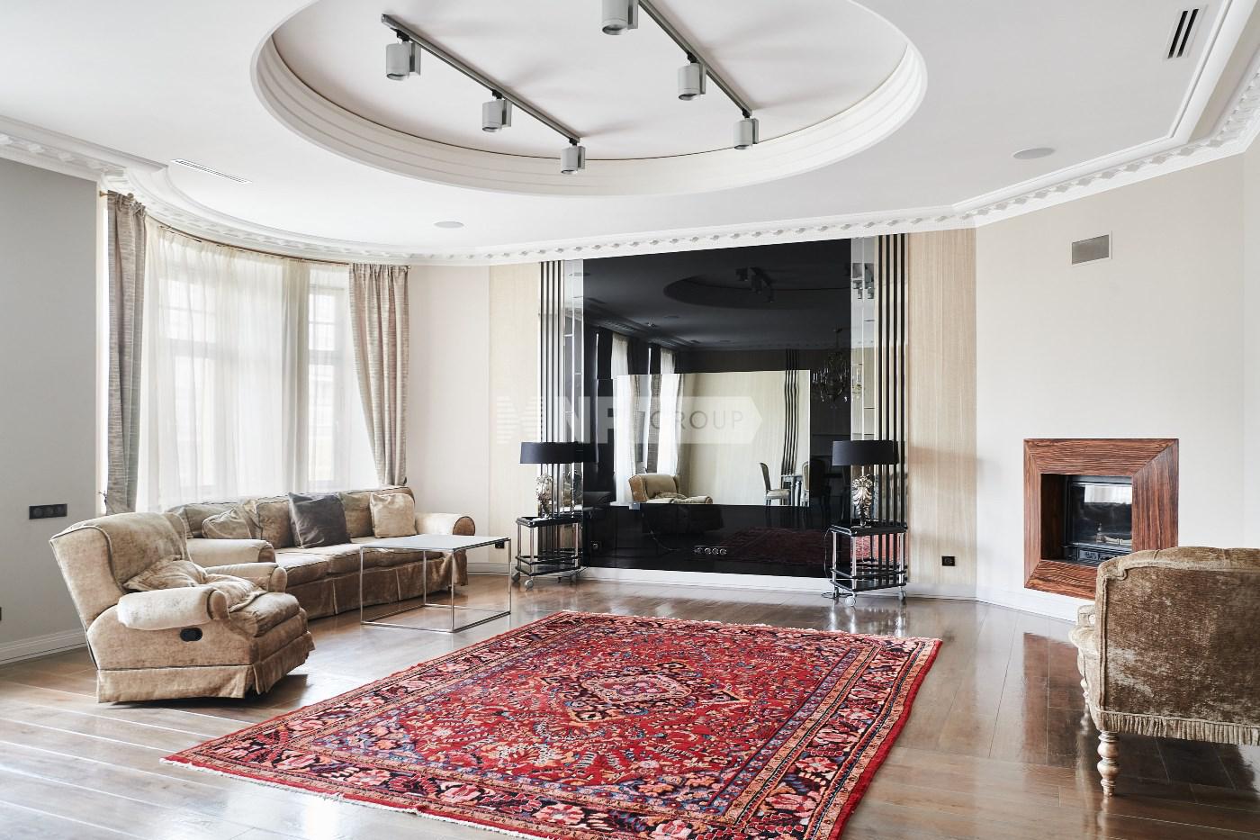 «Пречистенка, 27» (Пречистенка, 27)