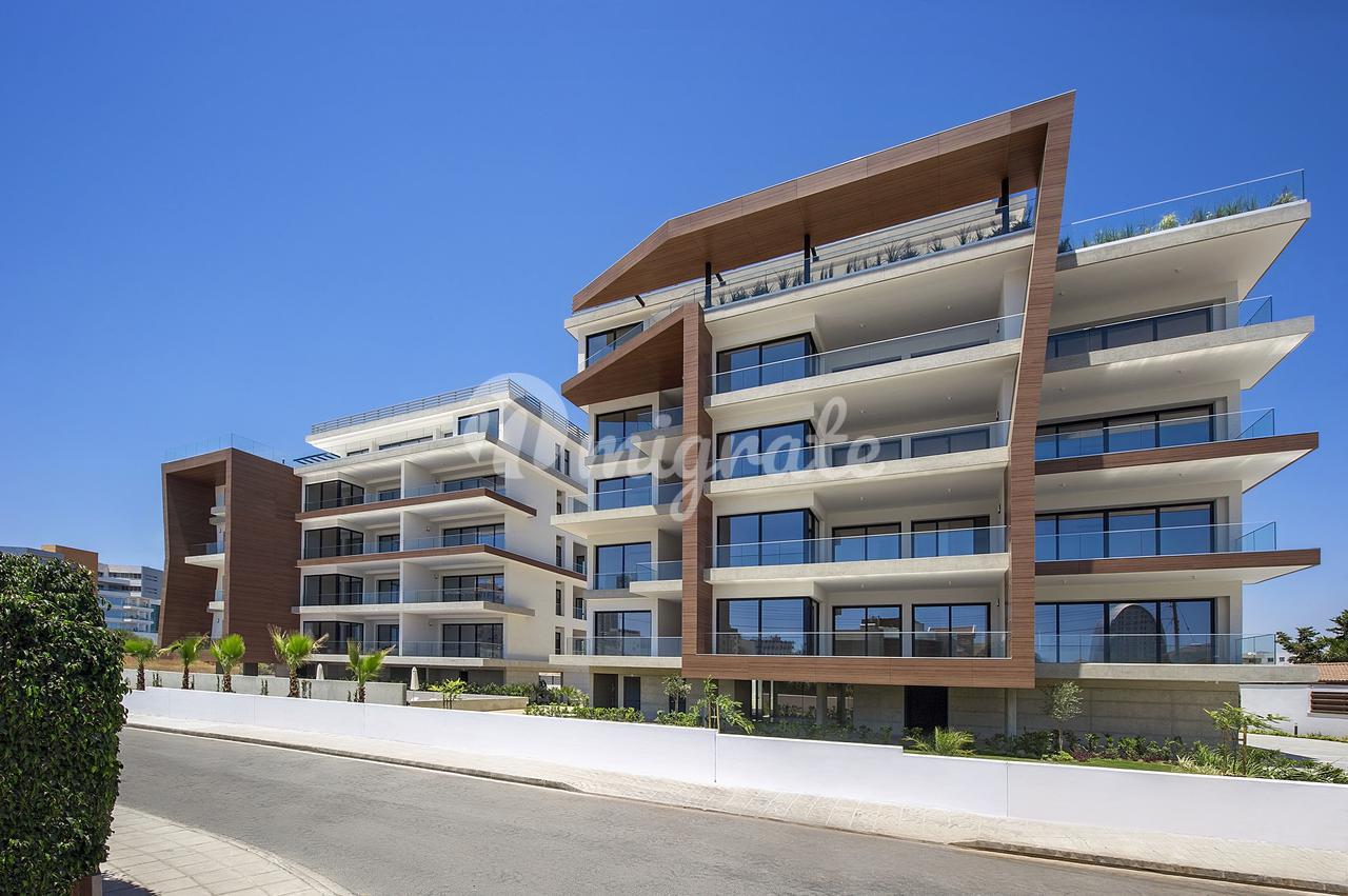 Готовый комплекс резиденций рядом с пляжем в Лимасоле (Aktea Residences 3 (Cybacro))