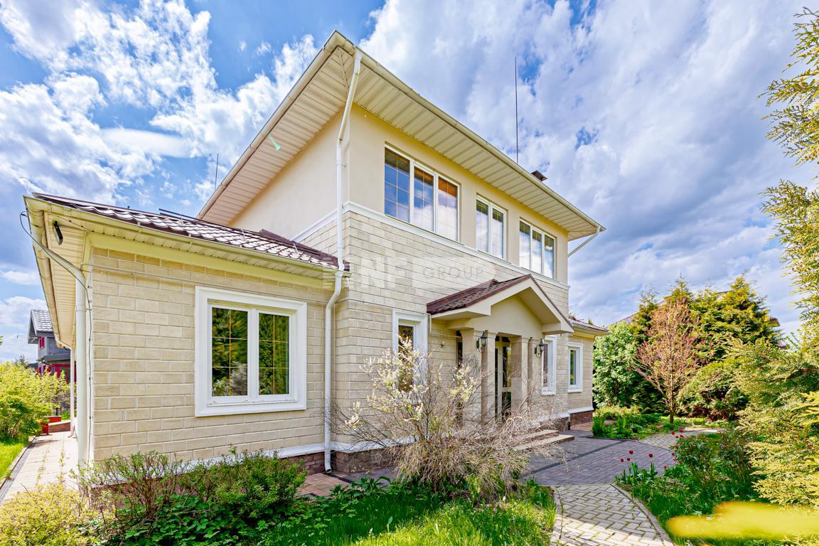 «Русская деревня» (Russkaya derevnya)