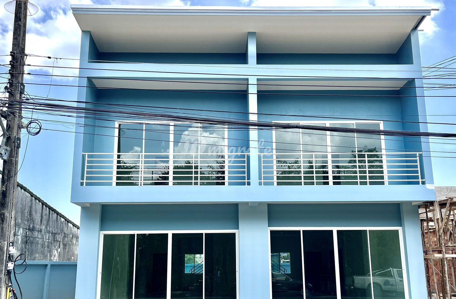 2 спален Дом на продажу (Commercial Building for Sale in Thalang)