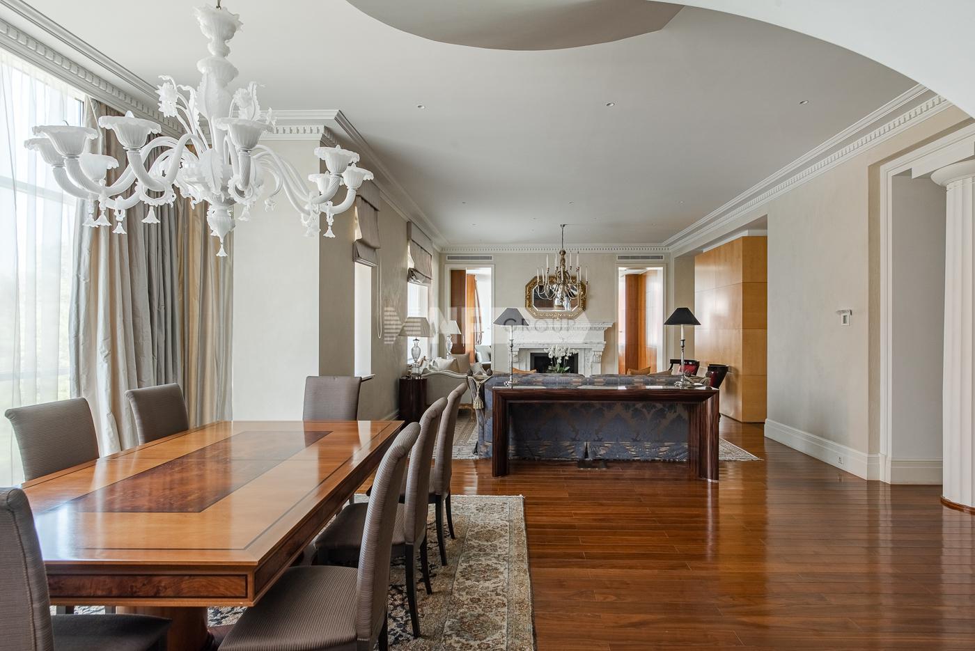 «Молочный переулок, 6» (Молочный переулок, 6)