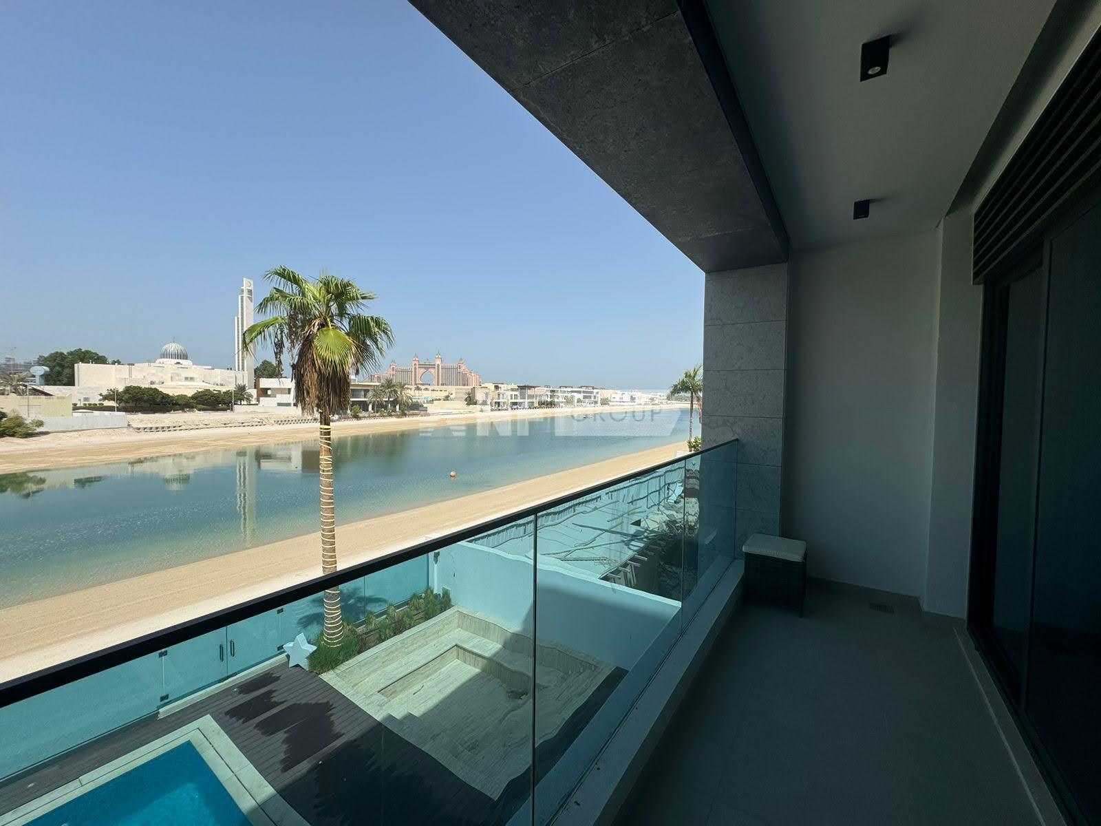 Palm Jumeirah villas