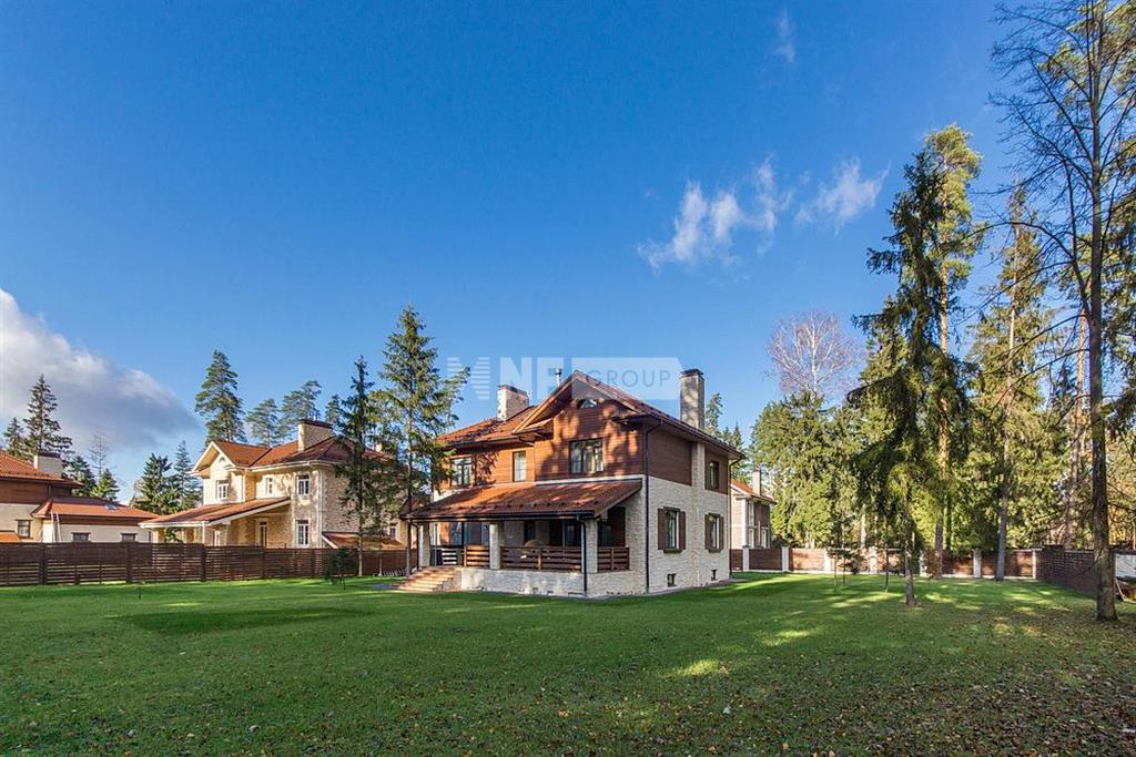 «Рублефф Вилладж» (Rubleff village)