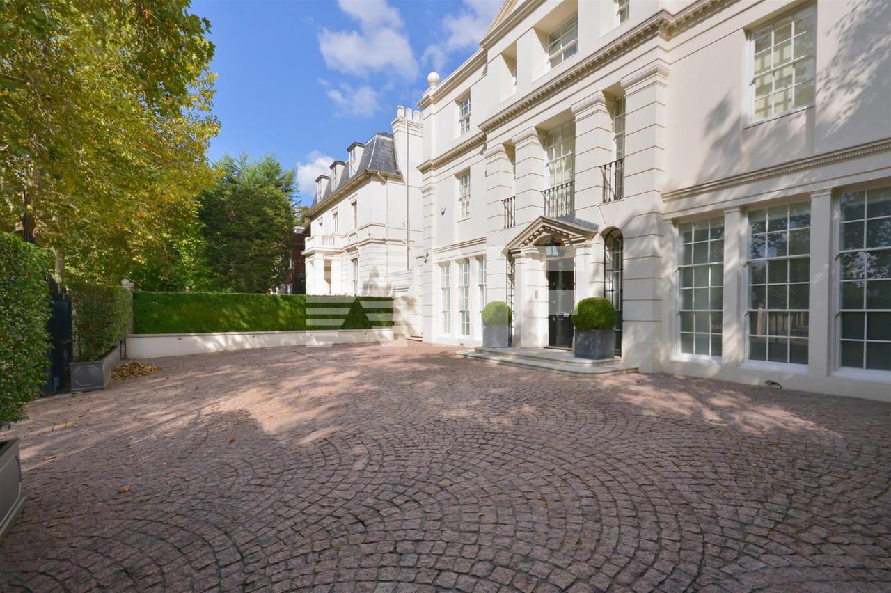 Продажа - Вилла в Avenue Road, St. Johns Wood, London, NW8 - в Лондоне в  Великобритании, цена по запросу | KF.expert