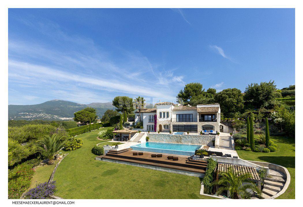 Великолепная вилла в Сен-Поль-де-Ванс