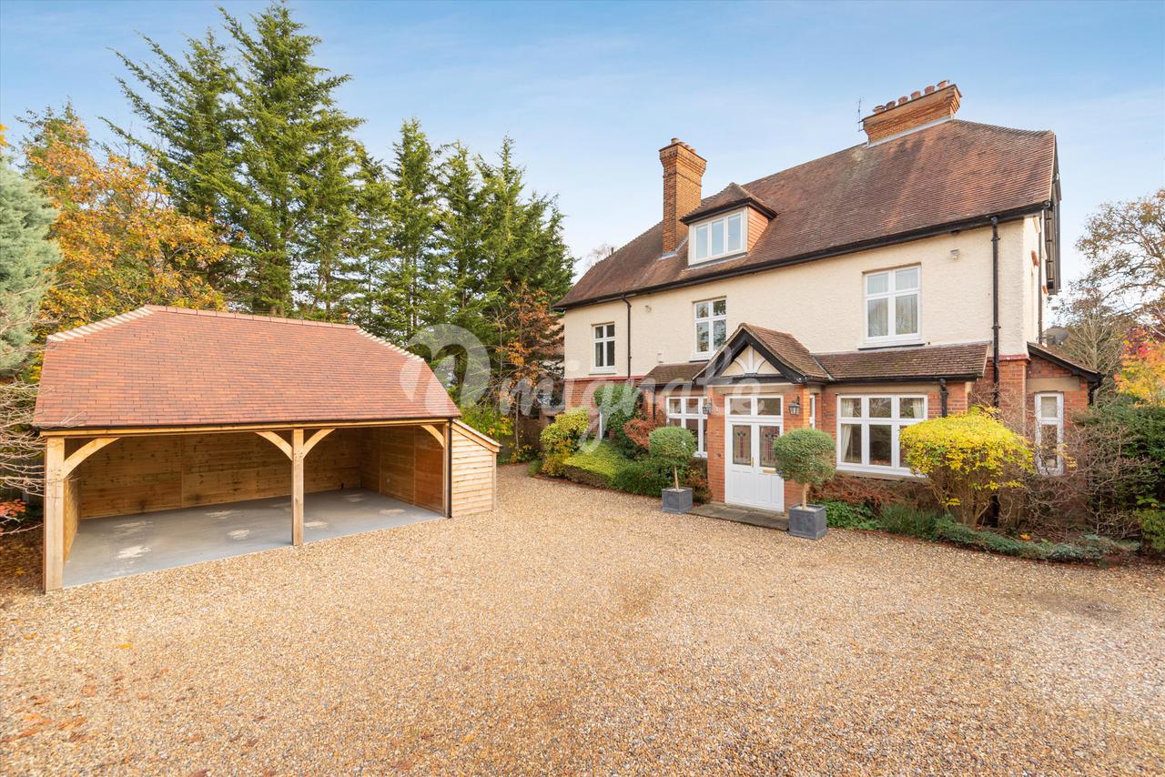 Вилла в The Avenue, Ascot, Berkshire, SL5