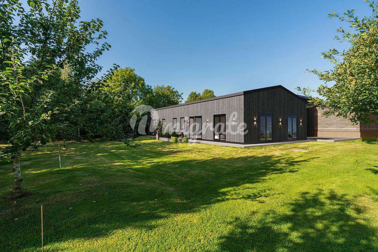 Земельный участок под застройку в Bulls Lane, Little Ickford, Aylesbury, HP18