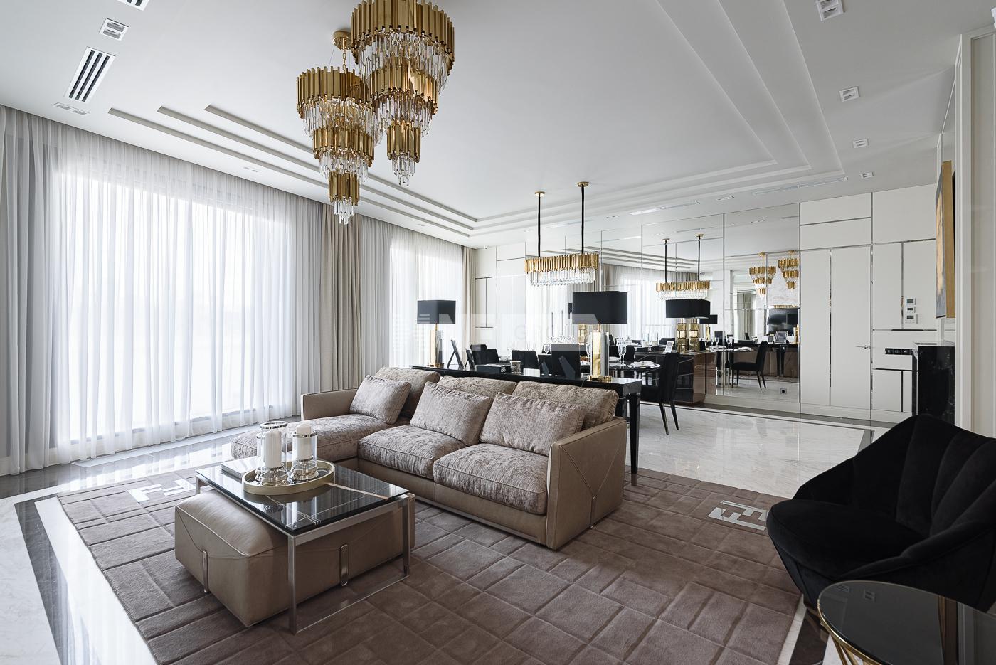 «Кленовый дом» (Кленовый дом)