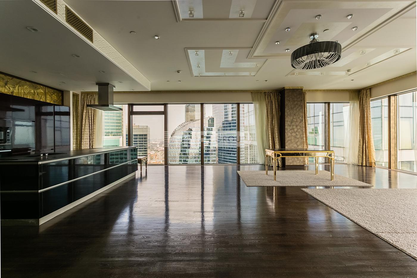 «Город Столиц» (Город Столиц)