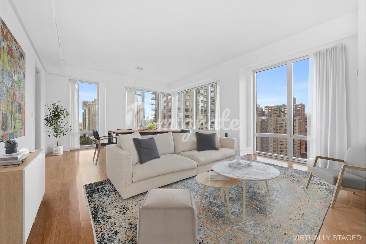 Кондоминиум в CASA 74, 255 E 74TH ST, 15B - Lenox Hill, New York