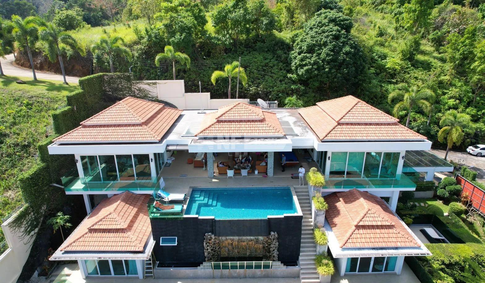 5 bedroom villa at paklok