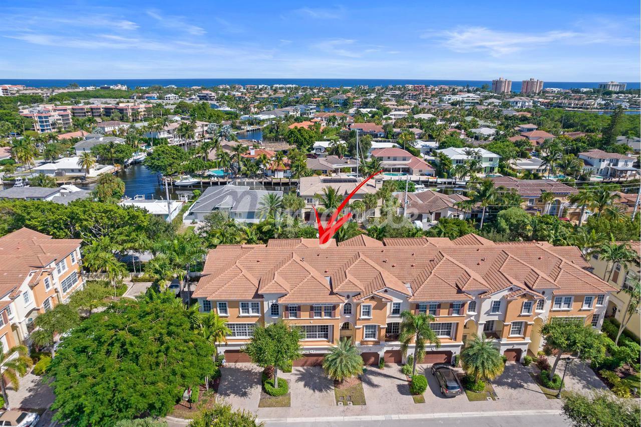 Вилла в 5660 NE Trieste Way - Boca Raton, Florida