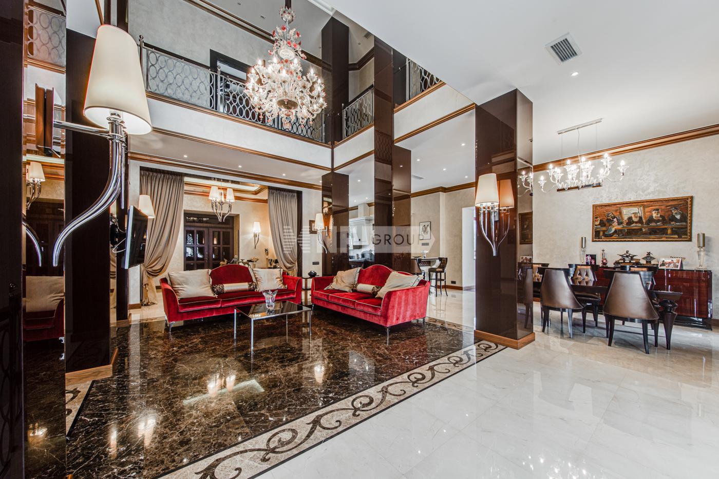 «Монолит» (Monolit)