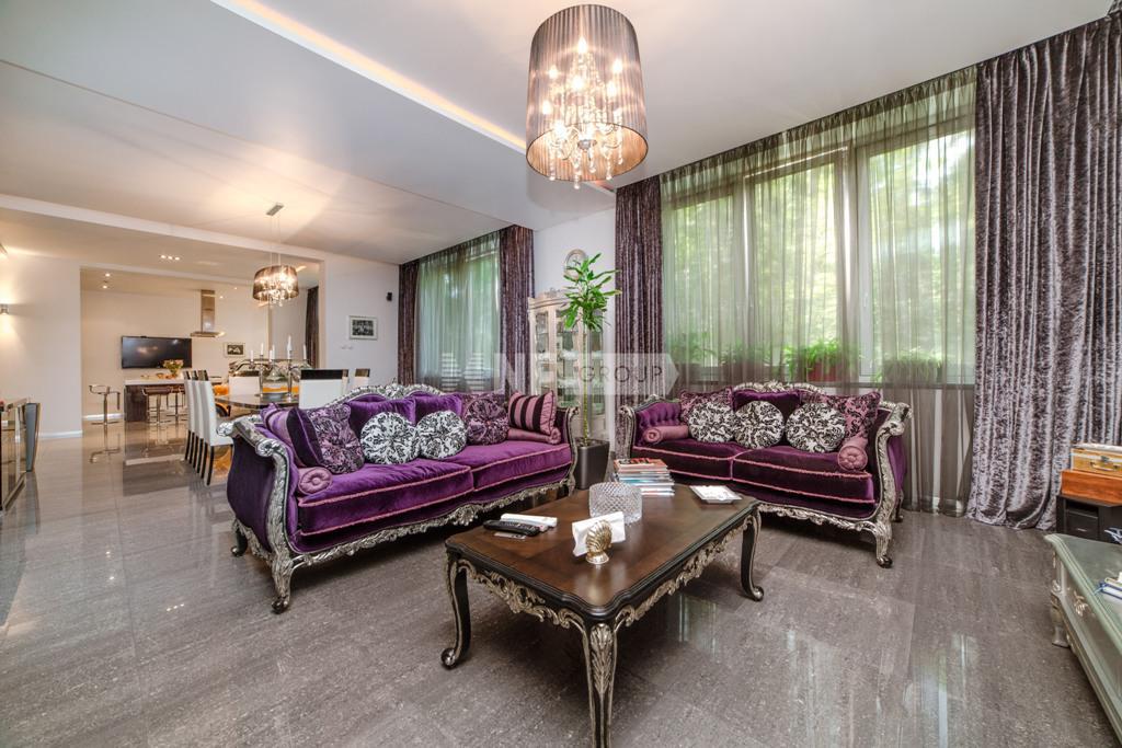 «Ранис» (Ranis)