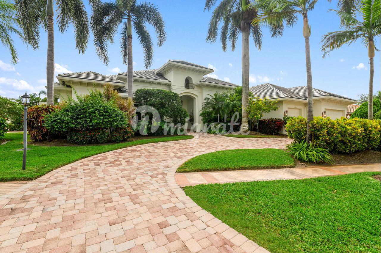 Вилла в 17723  Foxborough Lane - Boca Raton, Florida