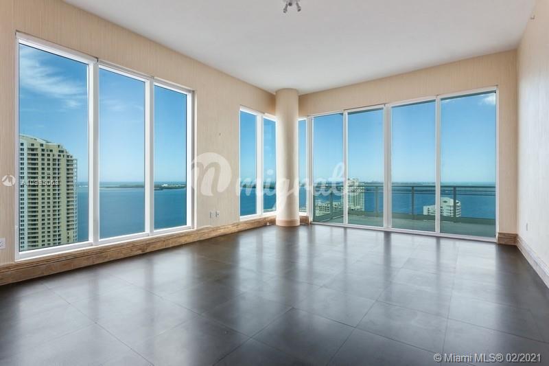 Кондоминиум в 900  Brickell Key Blvd , 2604 - Miami, Florida