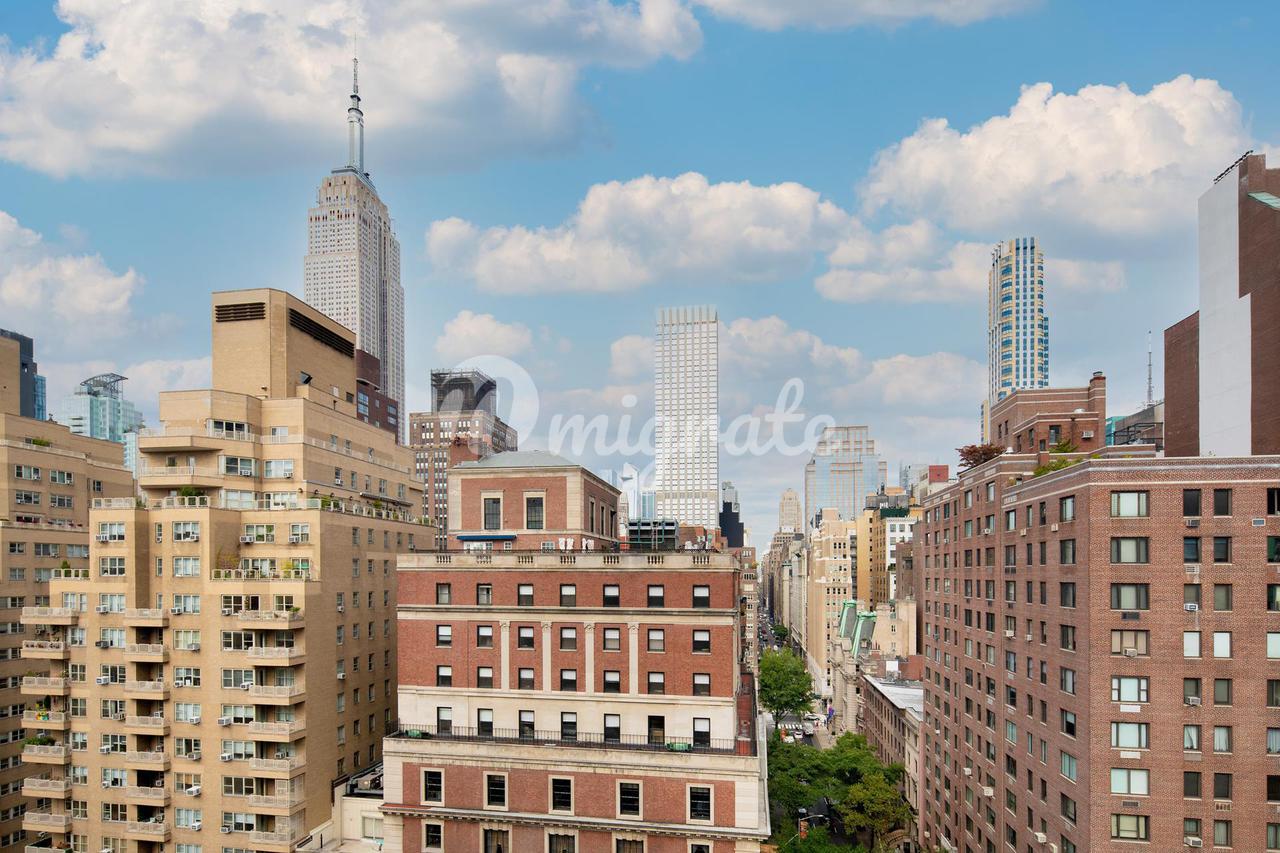 Кондоминиум в 45 PARK AVE, 405 - Murray Hill, New York