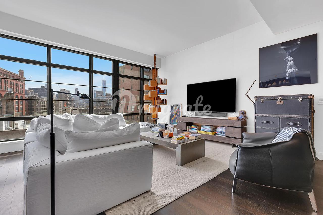 Кондоминиум в 150  CHARLES ST, 7CS - West Village, New York
