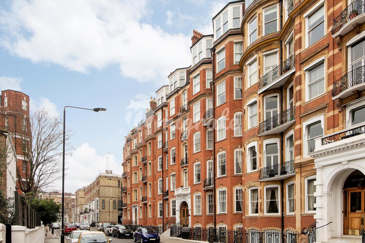 Квартира в Zetland House, Marloes Road, Kensington, London, W8