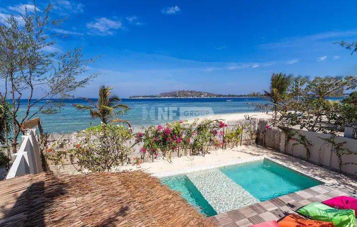 Absolute Beachfront Villa on Gili Meno