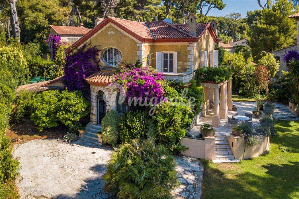 Прекрасный дом в Кап д