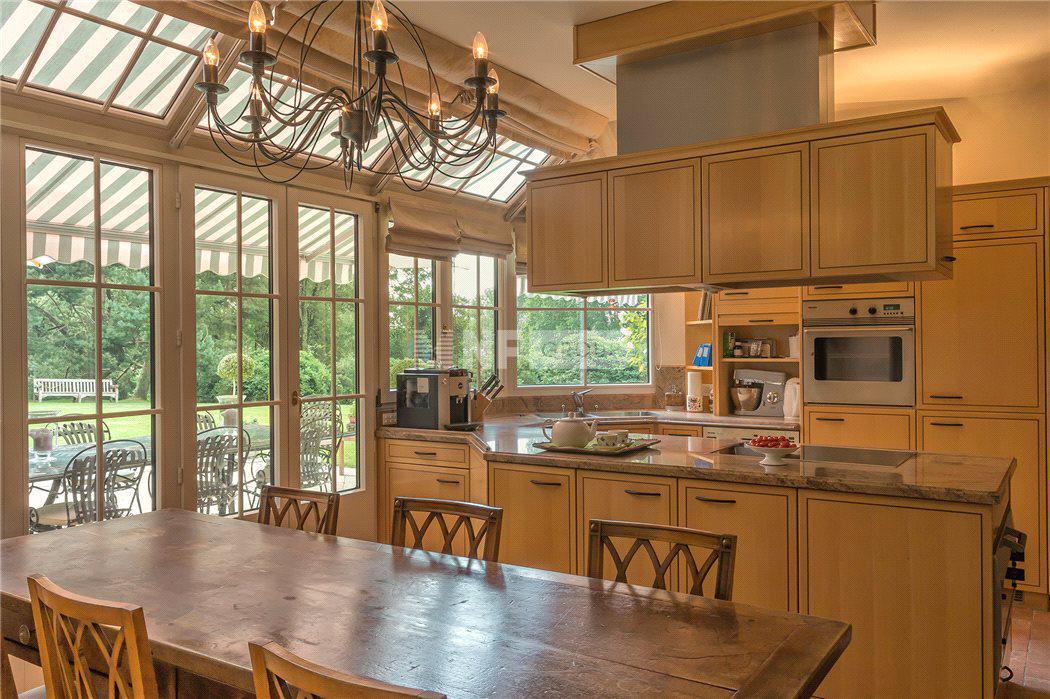 Вилла в Epalinges, Vaud