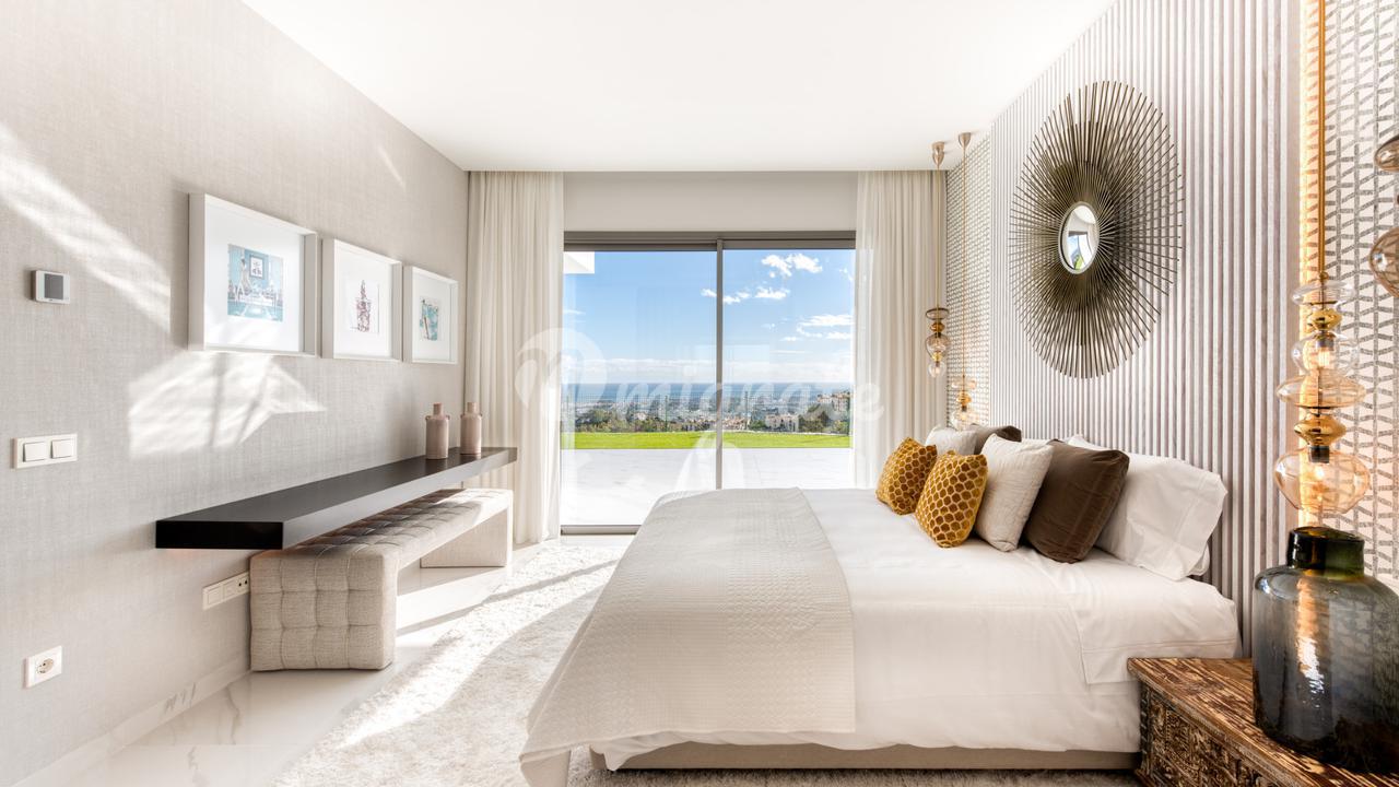 Пентхаус в Las Colinas de Marbella, Benahavis, Malaga