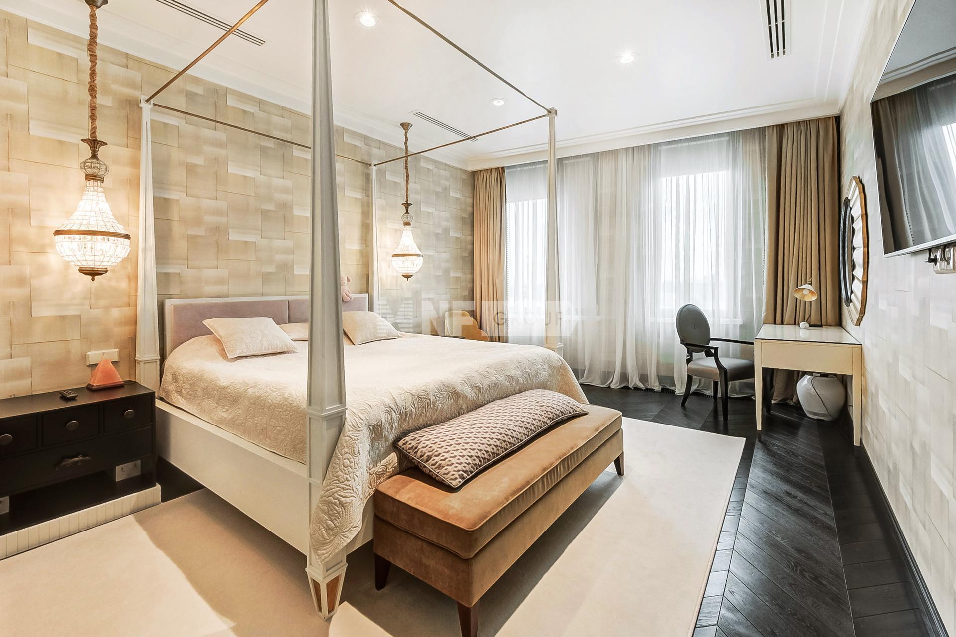 «Дом на Мосфильмовской» (Дом на Мосфильмовской)