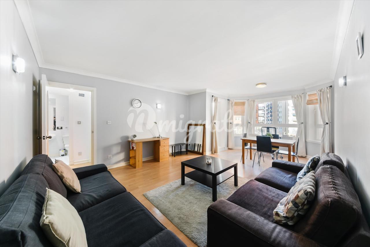 Квартира в Mercury Court, Homer Drive, Isle Of Dogs, London, E14