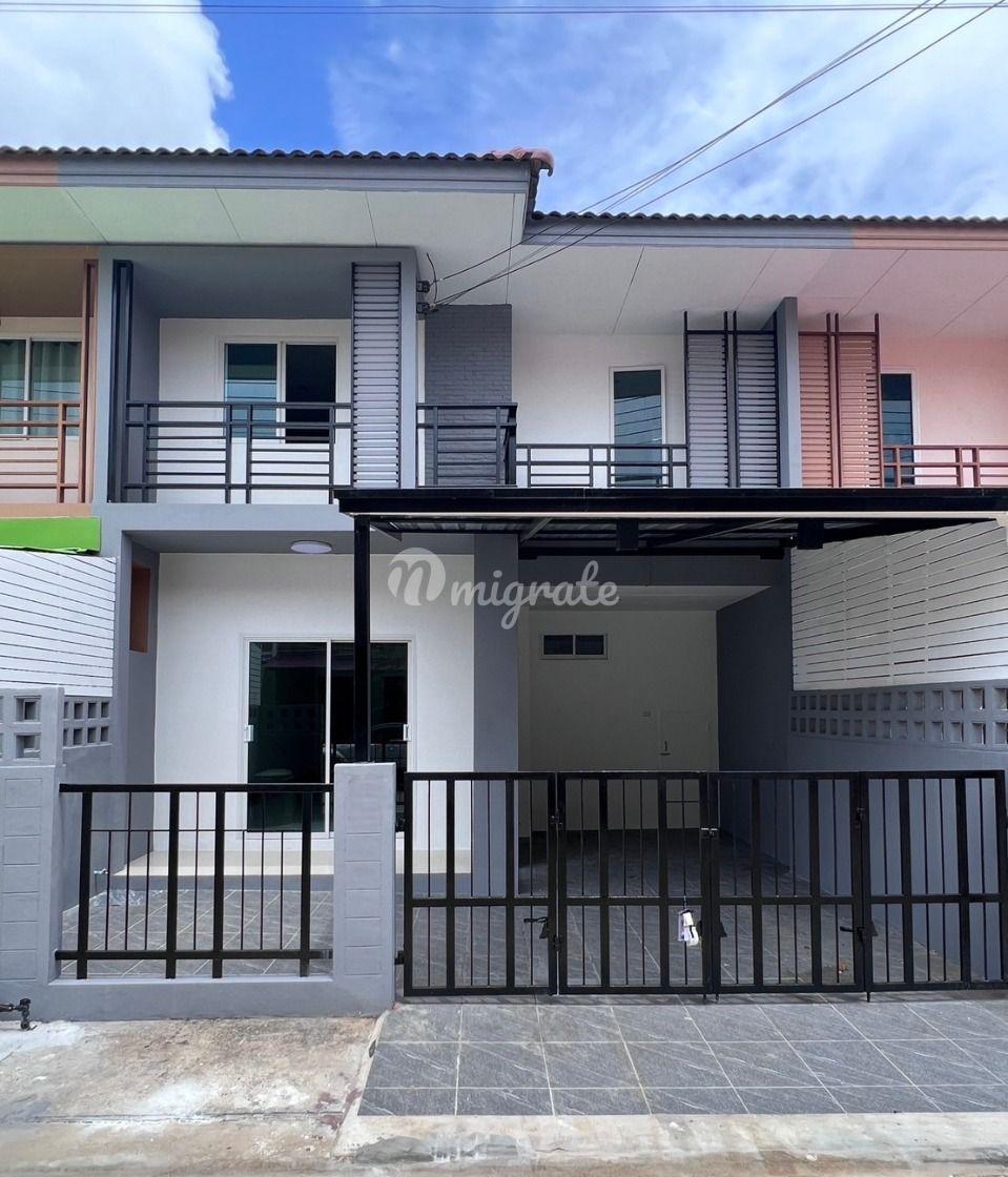 4 спален Таунхаус на продажу в I Leaf Town 2 Monument (I Leaf Town 2 Monument)