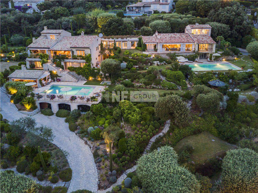 Уникальная вилла на Лазурном берегу