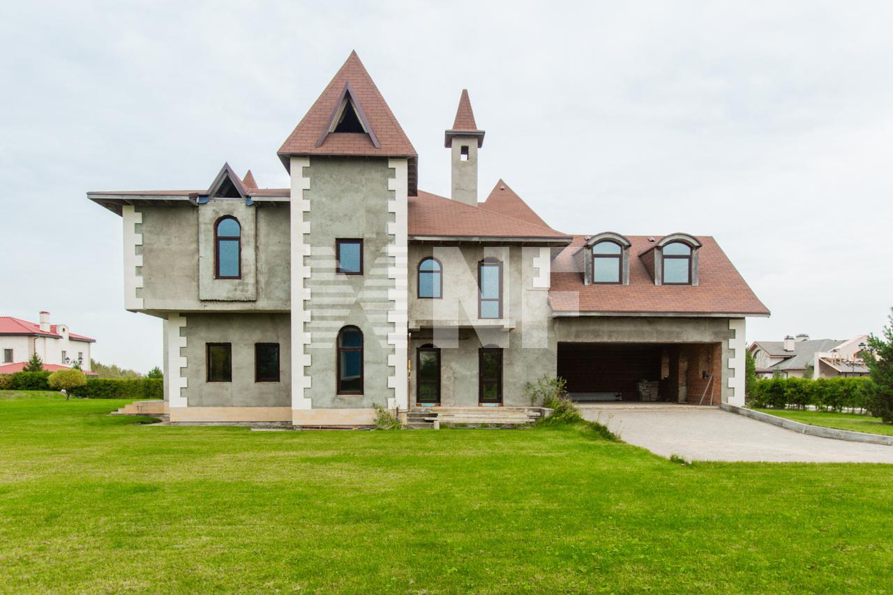 Загородный 🏠 дом 520 м² в поселке Шато Соверен на Новорижском шоссе, цена  62 млн. руб. | Лот hs9912474