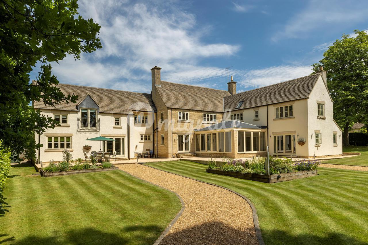 Вилла в Great Rissington,  Gloucestershire, GL54