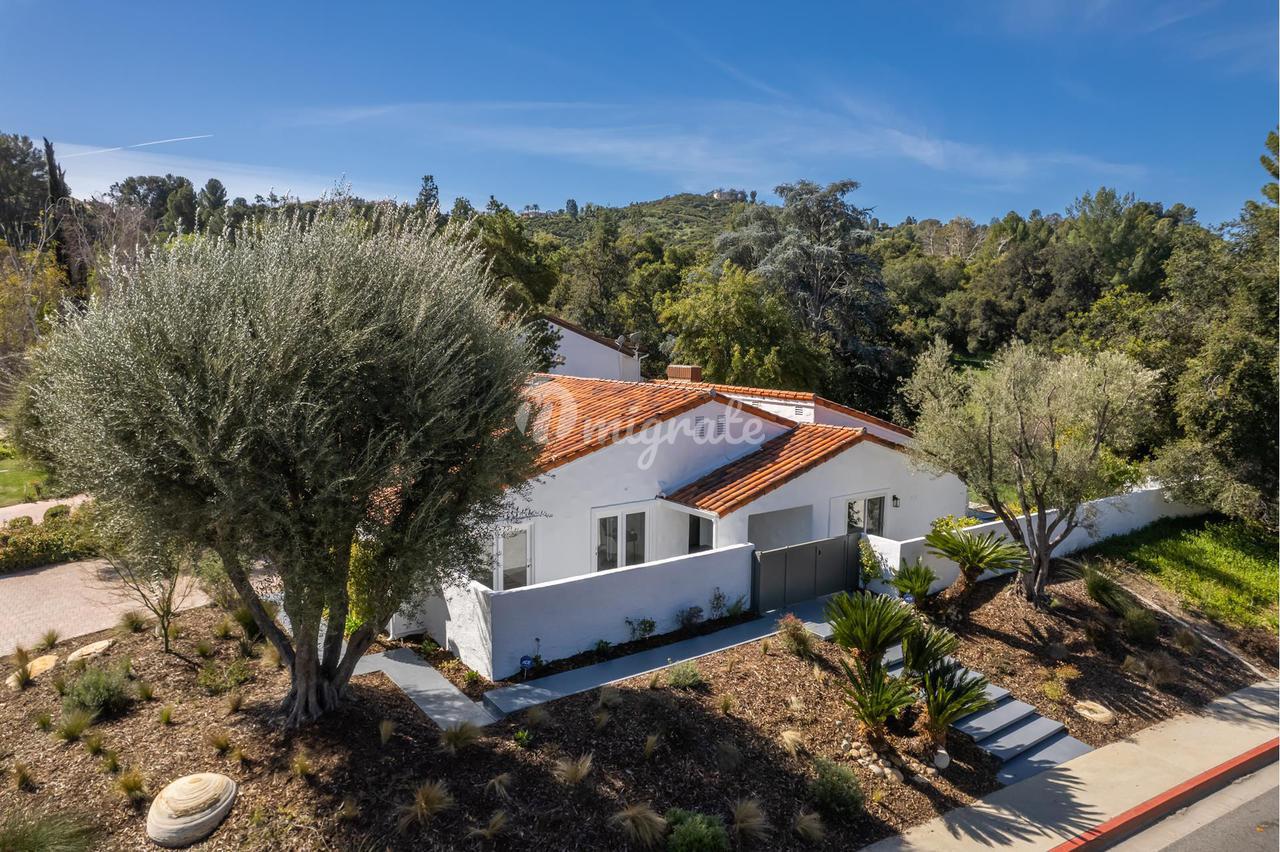 Продажа - Вилла в 4455 PARK ALISAL - Calabasas, California - Calabasas в США,  цена $ 1 950 000 | KF.expert