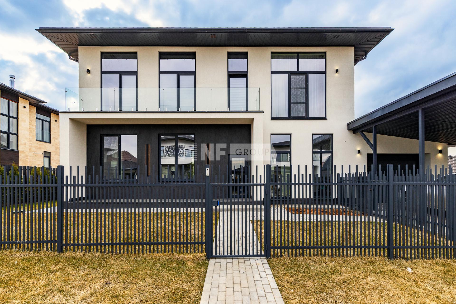 «Павловы Озера» (Pavlovy Ozera)