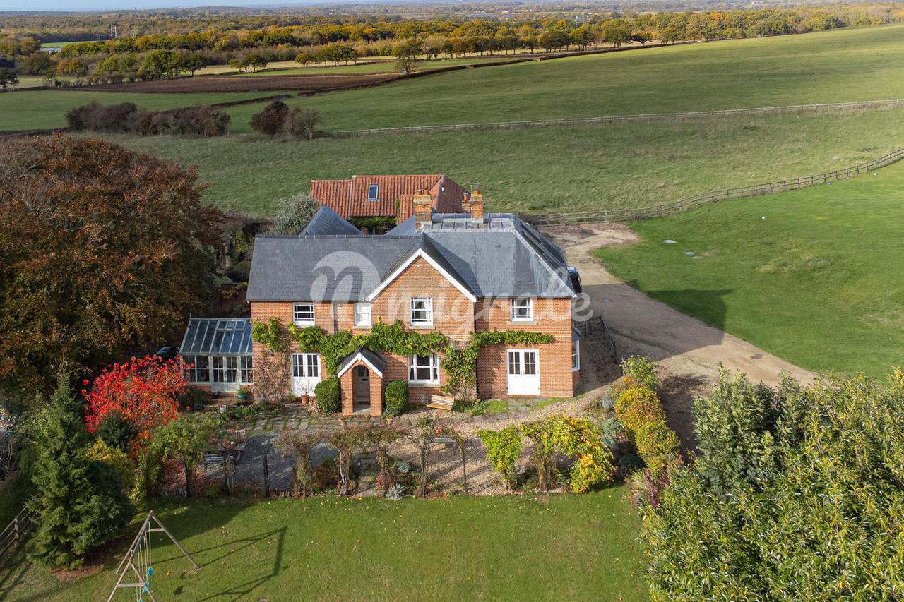 Вилла в Flaxlands, Royal Wootton Bassett, Swindon, Wiltshire, SN4