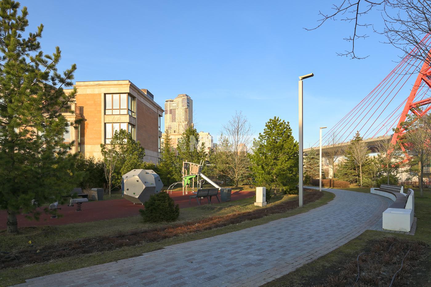 «Берег Столицы» (Bereg Stolicy)