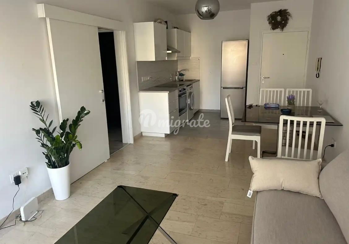 Квартира с 2 спальнями в туристическом районе Гермасойя, Лимассол
 (2 Bedroom Apartment in Germasogeia Tourist Area, Limassol)