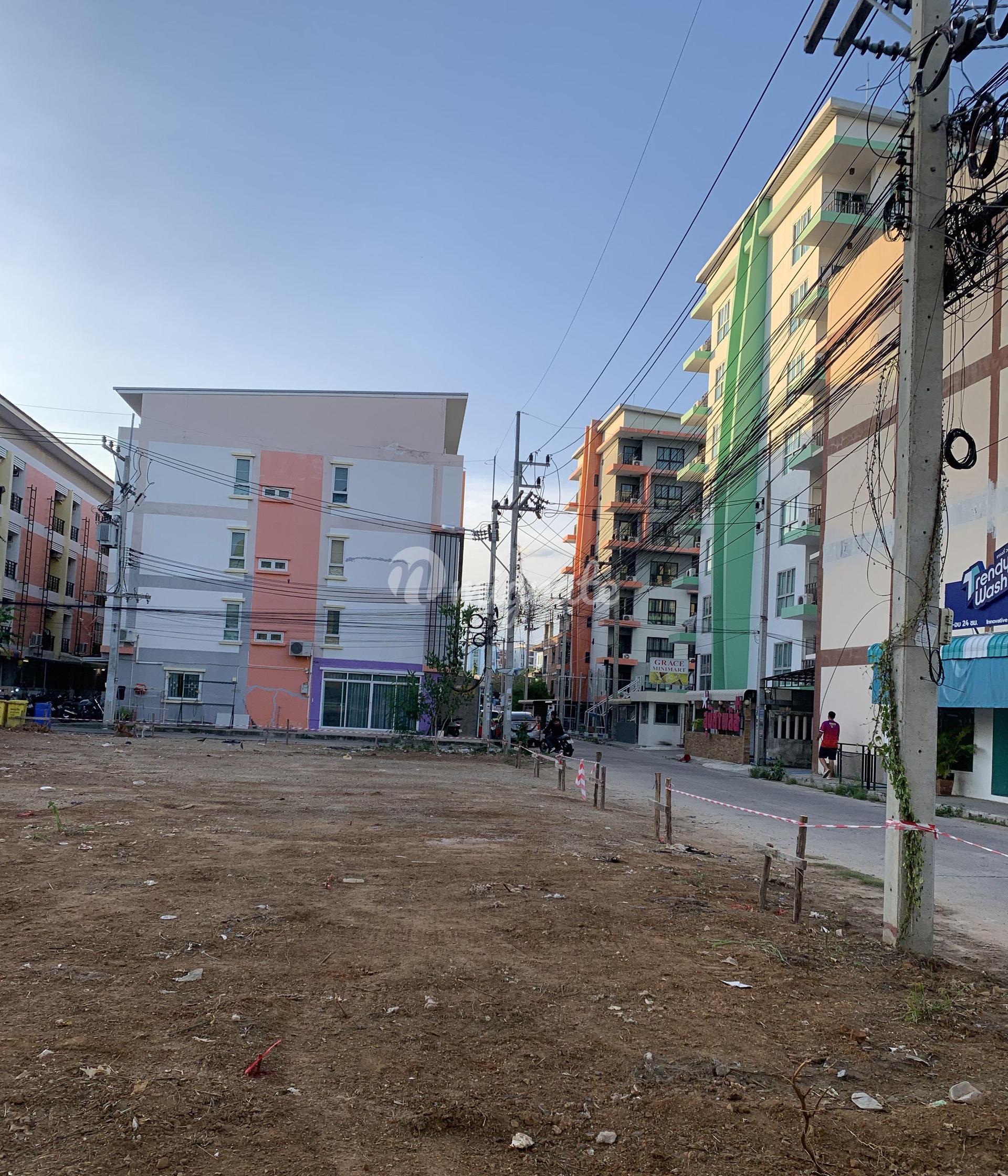 8 спален Здания целиком на продажу (New project, Bangsaen commercial building Behind Bangsaen Tochin Market, only 120)