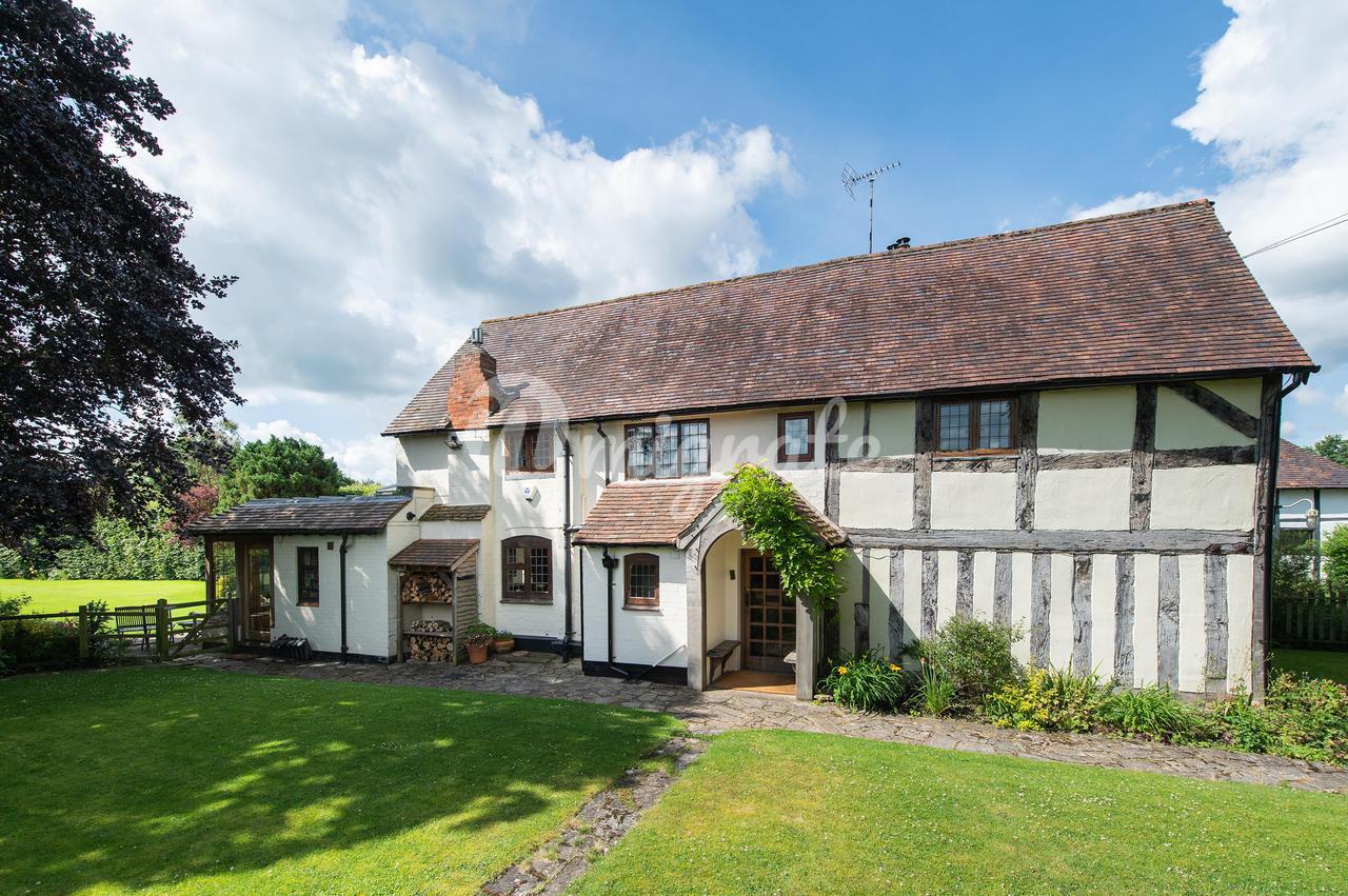 Дом в поселке в Little Alne, Wootton Wawen, Henley-in-Arden, Warwickshire, B95