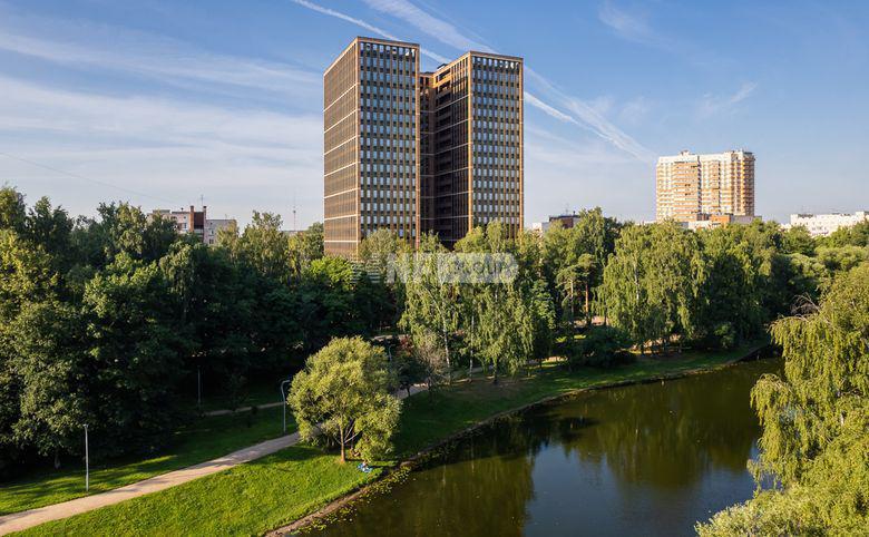 «Институтский 16» (Institutskijj 16)