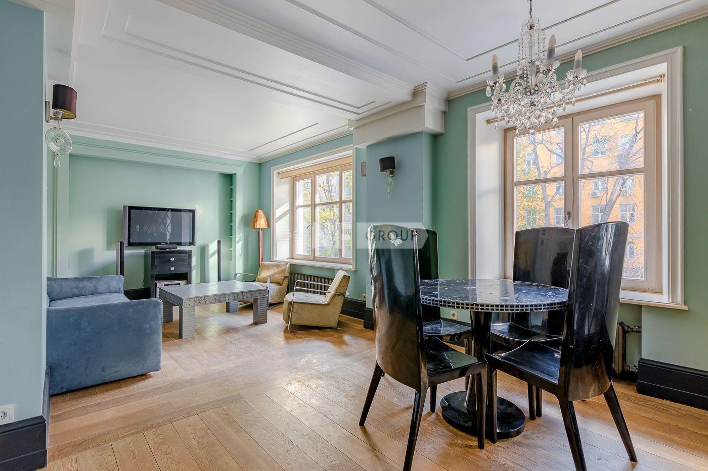 «Большой Козихинский пер., 19/6» (Большой Козихинский пер., 19/6)