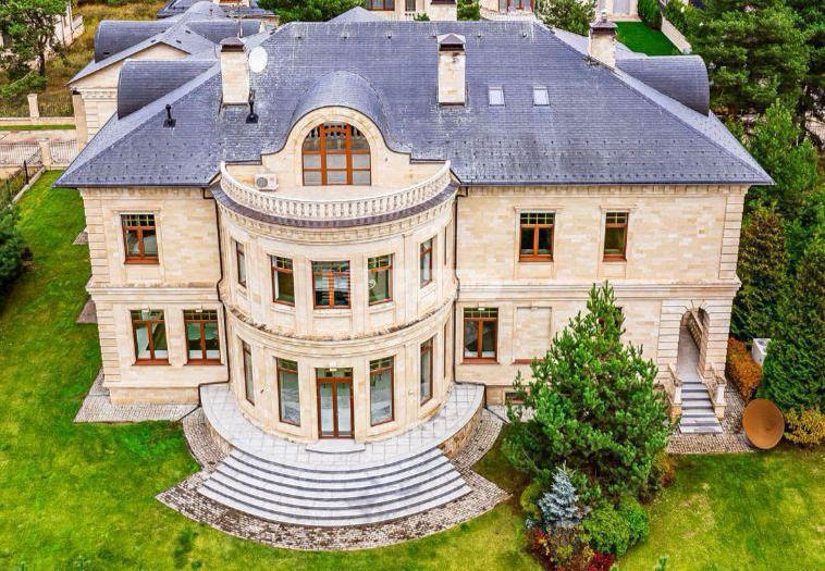 «Архангельское» (Arkhangelskoe)