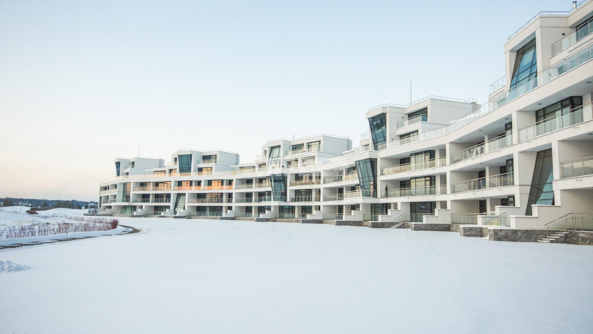 «Яхт-клуб Пестово» (Golf i yakht-klub Pestovo)